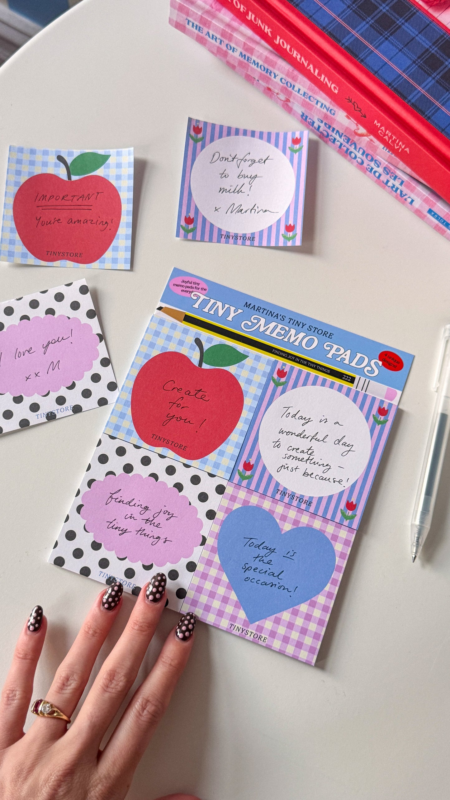 (New) The Cutest Desk Memopads (4 pack)