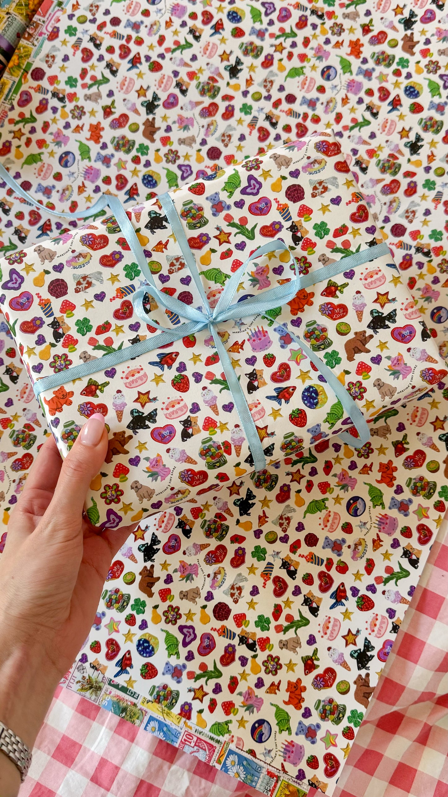 Nostalgia Stickers Wrapping paper