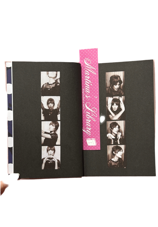 IT- ALEXA CHUNG (Illustrated Hard Cover)