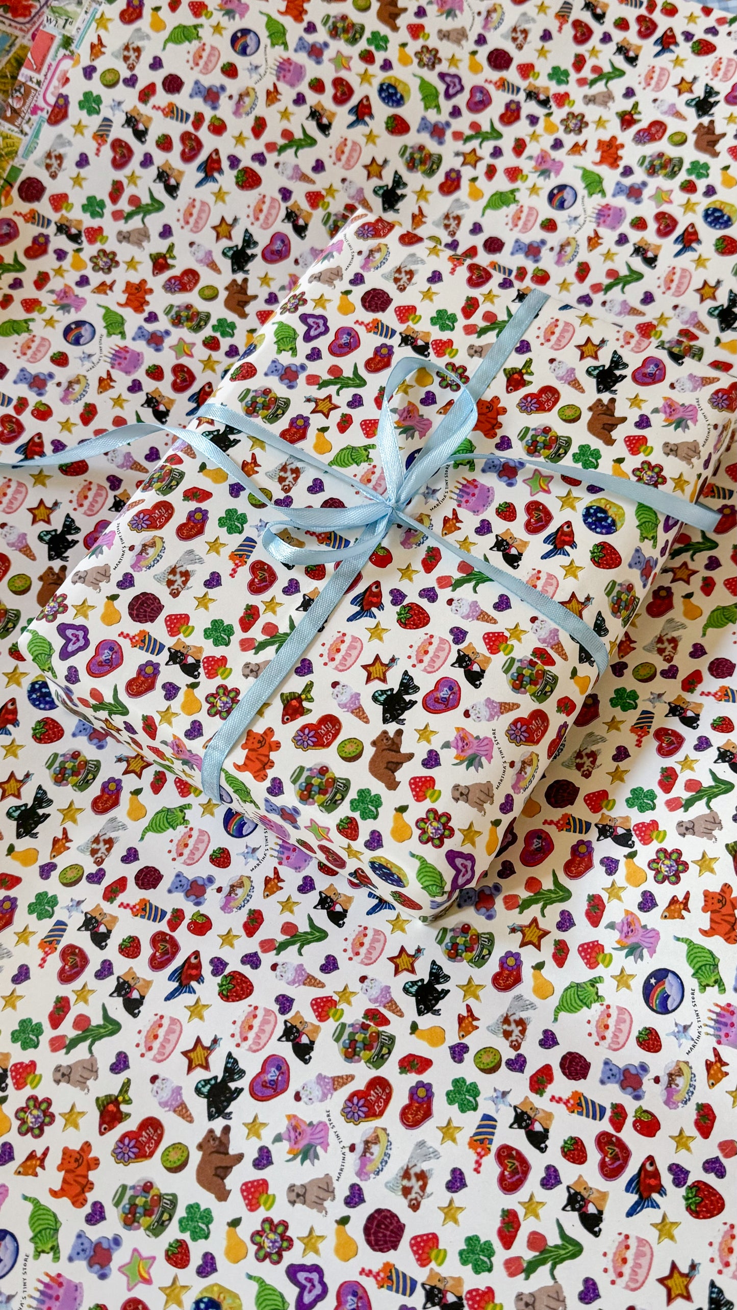 Nostalgia Stickers Wrapping paper