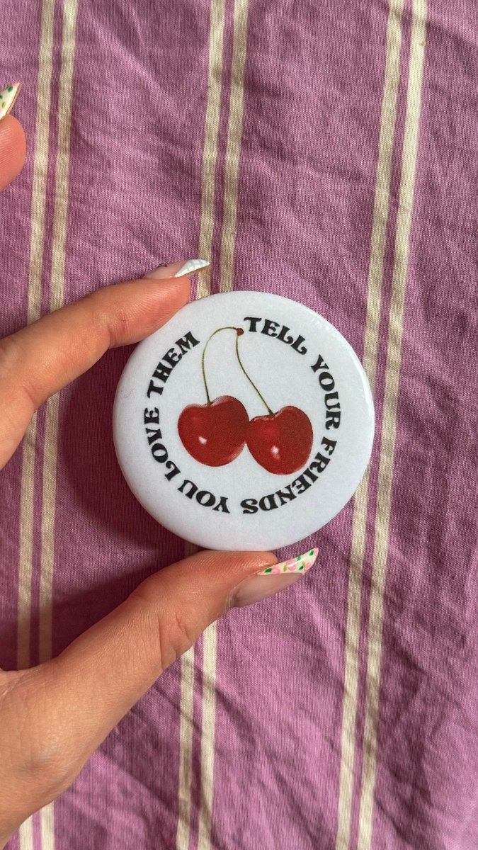 BUTTONS/PIN BADGES?! - Martina's Tiny StoreMartina's Tiny Store