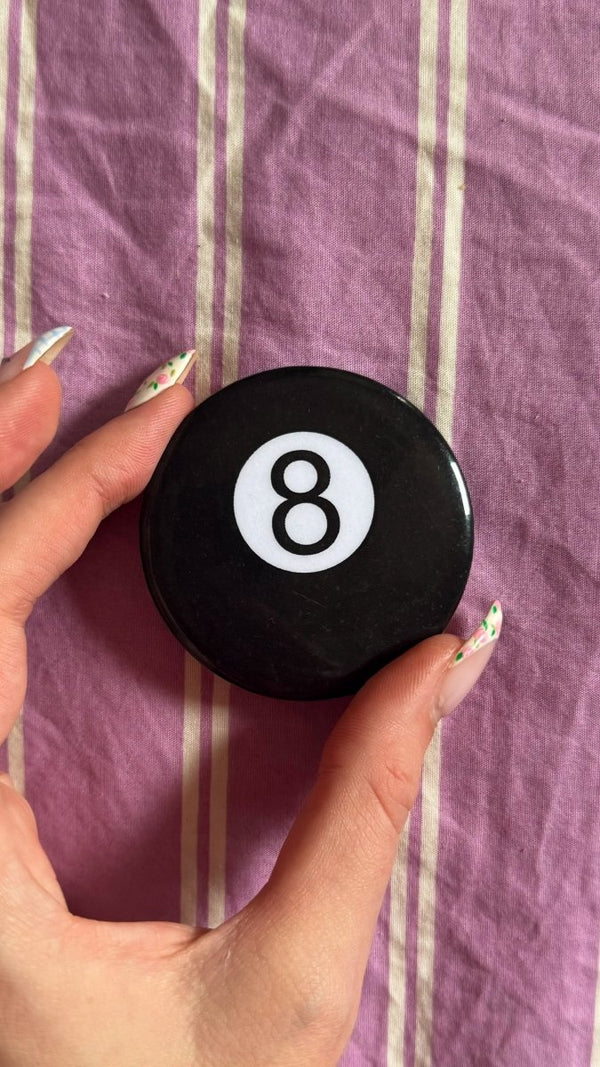 BUTTONS/PIN BADGES?! - Martina's Tiny StoreMartina's Tiny Store