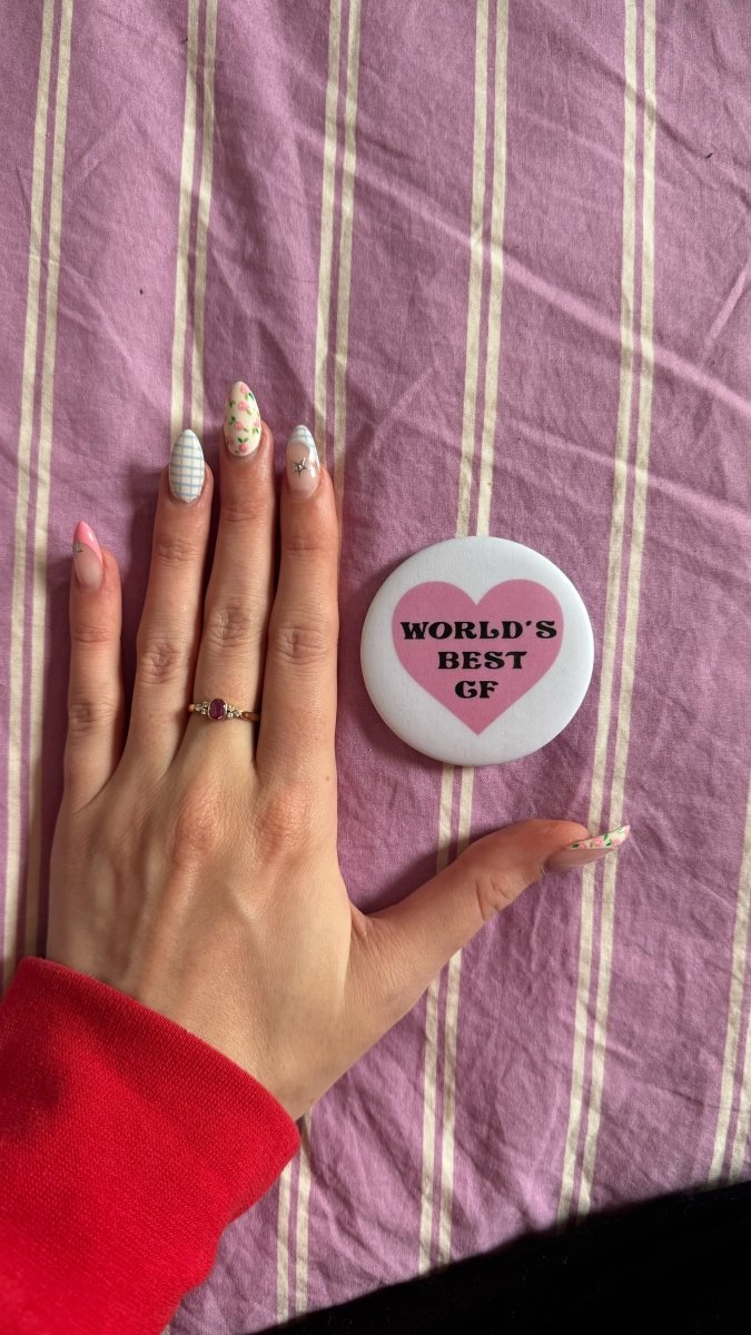 BUTTONS/PIN BADGES?! - Martina's Tiny StoreMartina's Tiny Store