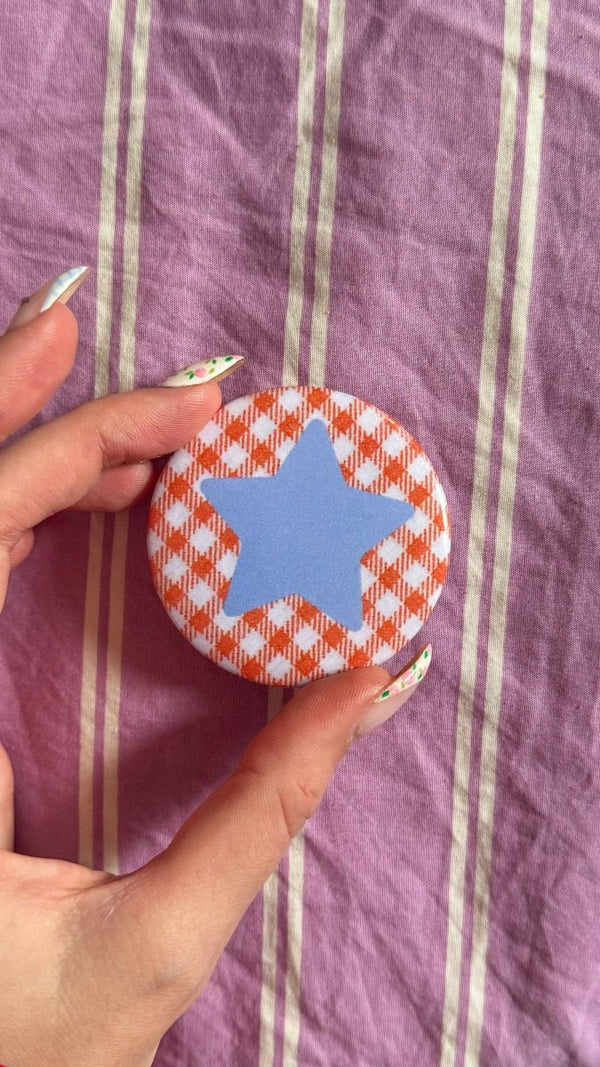 BUTTONS/PIN BADGES?! - Martina's Tiny StoreMartina's Tiny Store