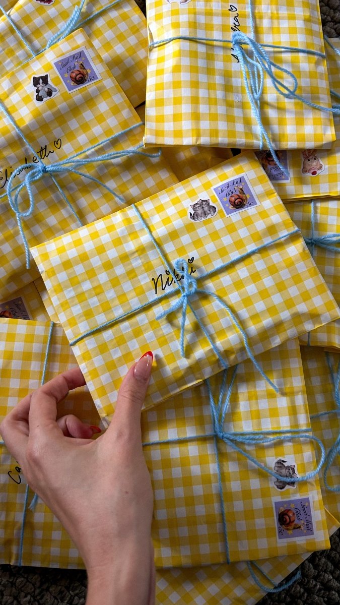 💌📦🧵 Snail Mail Club (last few for April!!) ✂️📦💌 - Martina's Tiny StoreMartina's Tiny StoreTangible